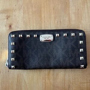 Brown Michael Kors wallet